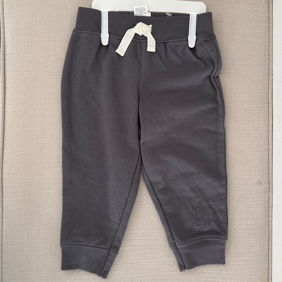 NWT-Carter's 12mo Boy’s Gray and White Fleece Set - Picture 5 of 5